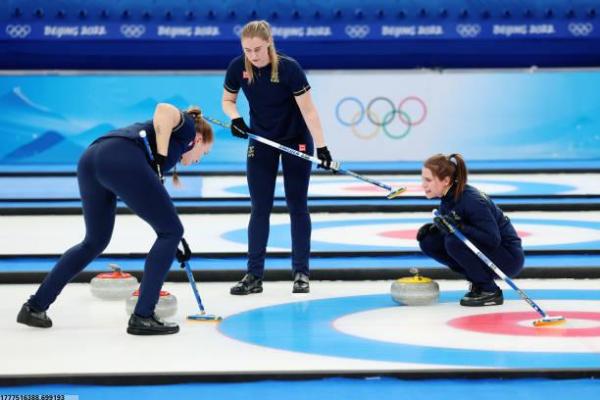 小县城青少年体育培训(图1)